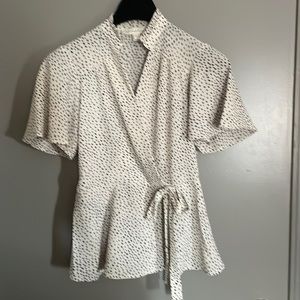 Monteau crepe blouse